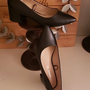 Joe fresh shoes size 8